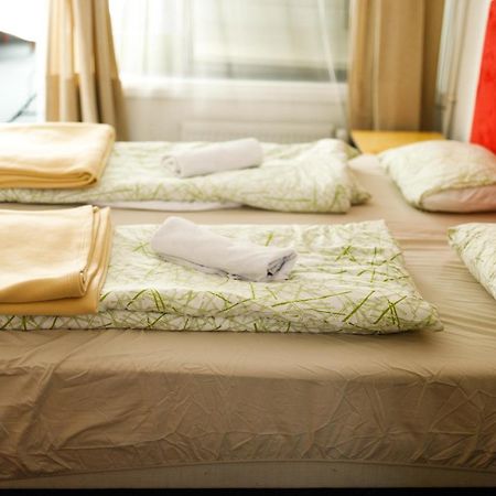 Kaskada Hotel Познань Екстер'єр фото